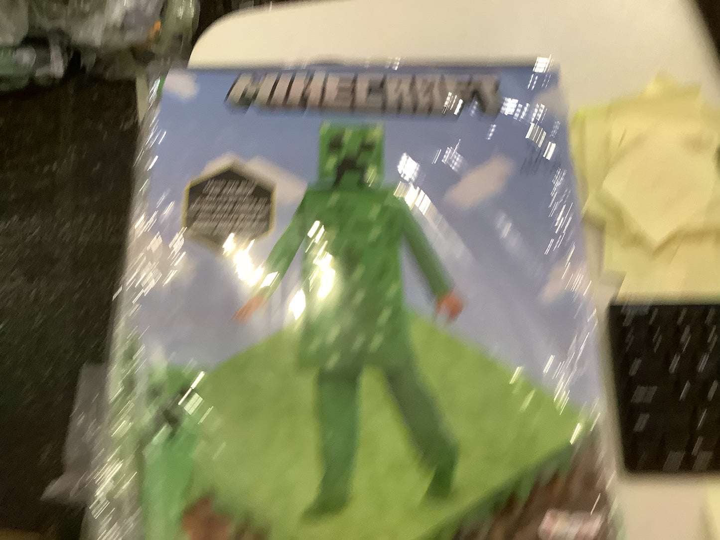 *Minecraft Creeper - Child - LG. 10/12